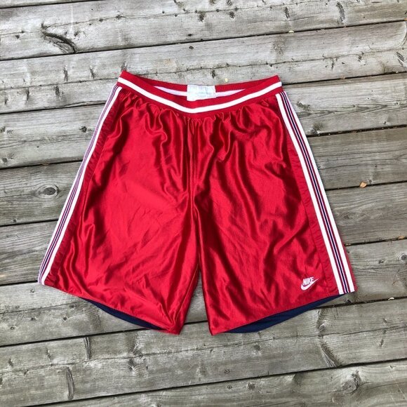 Vintage Nike Basketball Shorts Red - Picture 3 of 4